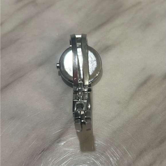 Movado Women’s Swiss Amorosa Stainless Steel Bangle Bracelet Watch 24mm - Picture 6 of 7